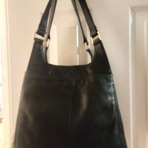 Mila Paoli Classic Black Shoulder Bag